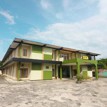 Spot On 2809 Hotel Yasmin Siak Sri Indrapura Bagian luar foto