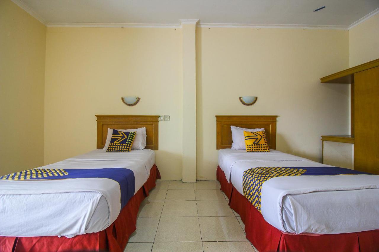 Spot On 2809 Hotel Yasmin Siak Sri Indrapura Bagian luar foto