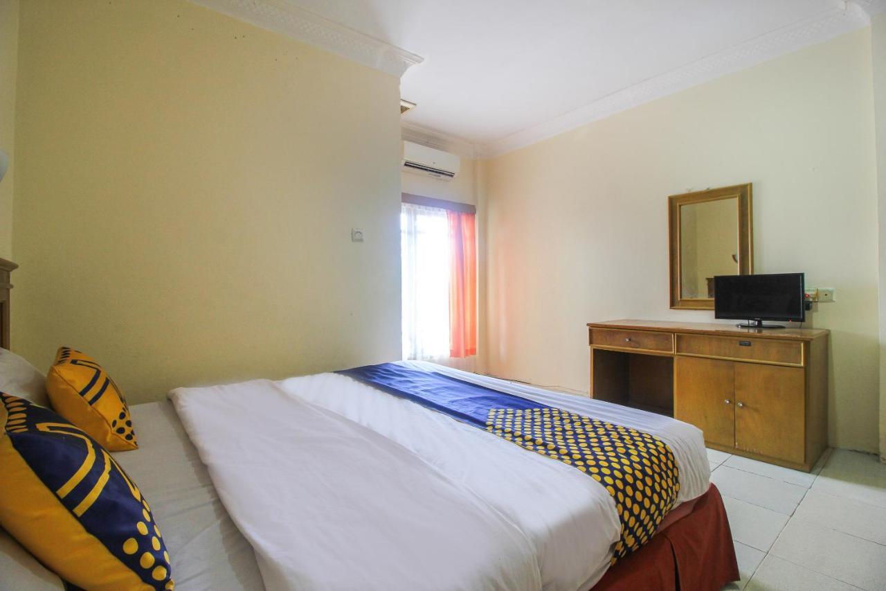 Spot On 2809 Hotel Yasmin Siak Sri Indrapura Bagian luar foto