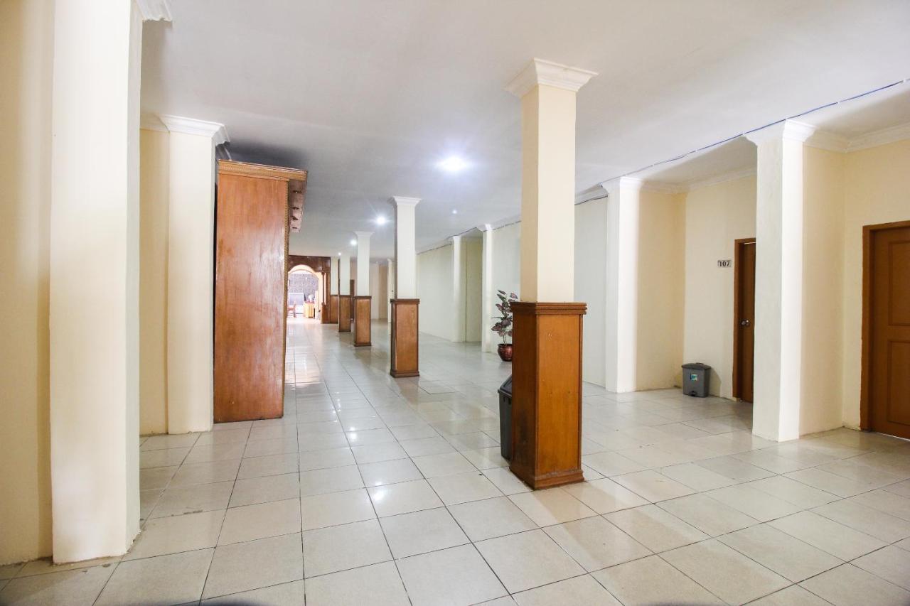 Spot On 2809 Hotel Yasmin Siak Sri Indrapura Bagian luar foto